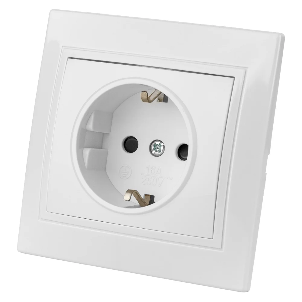 Розетка с защитными шторками белая 2П З 16А 250В TDM ELECTRIC SQ1814-0016